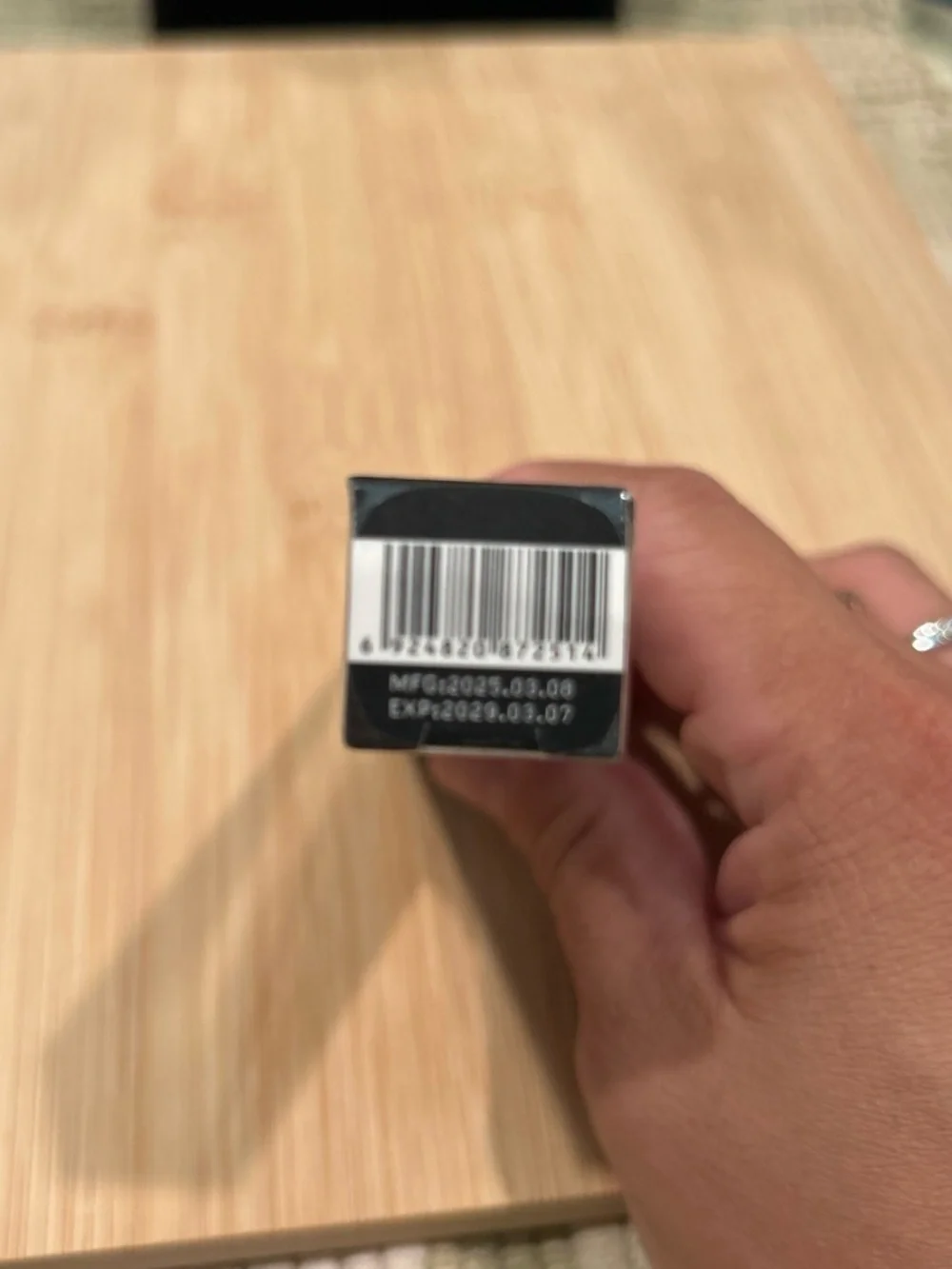 Dollaranza Radiance HydraCreamy Concealer - Light Beige